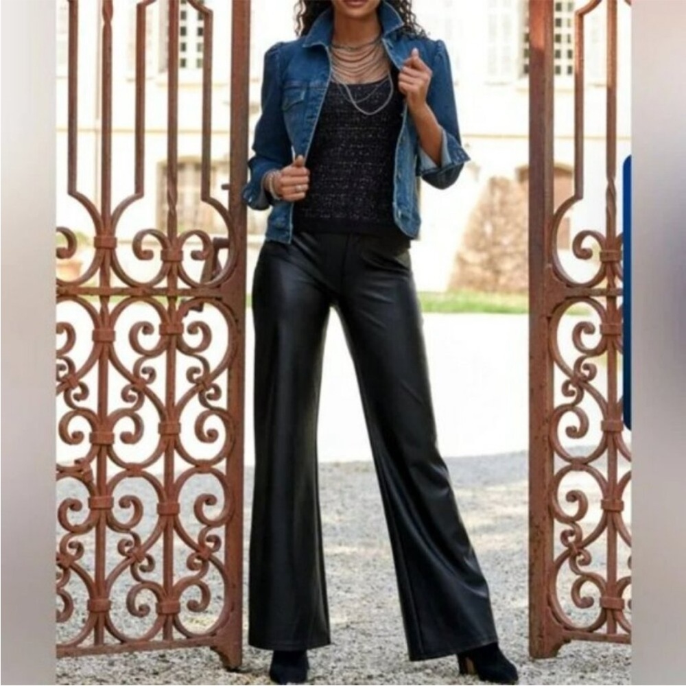 Boston Proper Women's High Waisted Wide Leg Faux Leather Pants Size 6